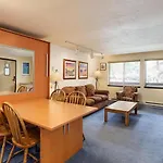 Silverglo Condominiums 104, Budget-Friendly Studio Close To Downtown, Full Kitchen, New Bathroom